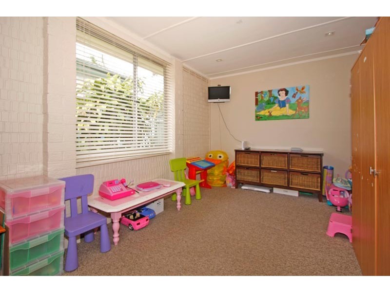 43 Mokera Avenue, Kirrawee NSW 2232