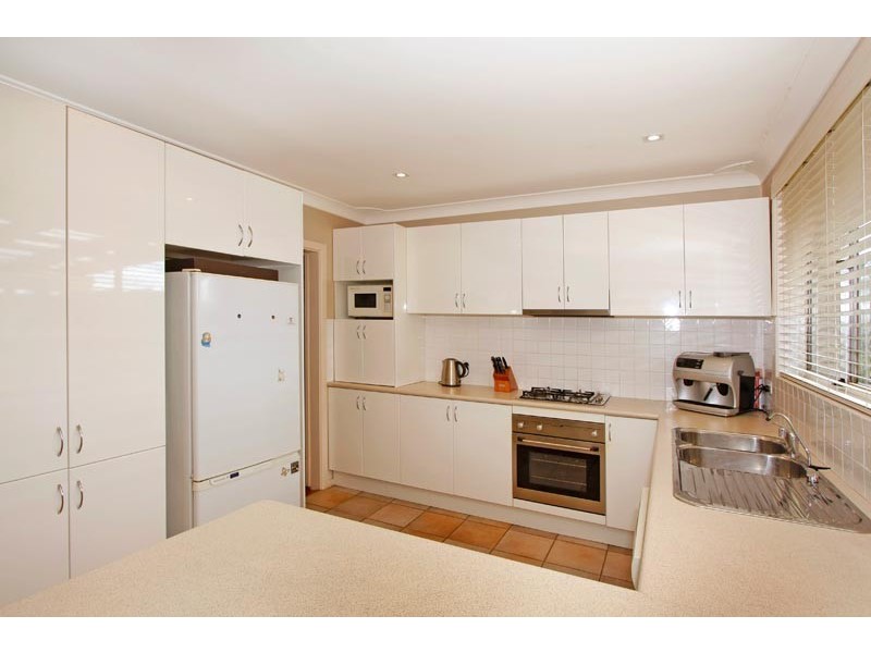 43 Mokera Avenue, Kirrawee NSW 2232