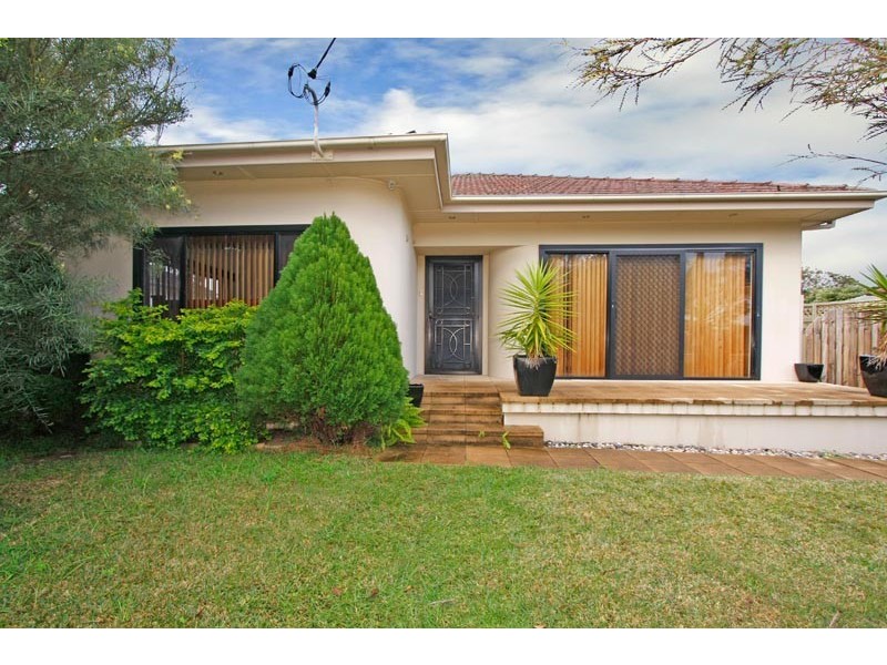 18 Kurrajong Street, Sutherland NSW 2232