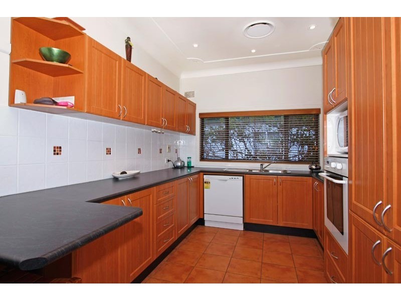 18 Kurrajong Street, Sutherland NSW 2232