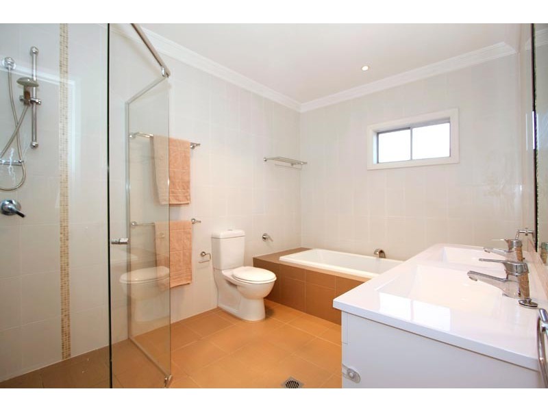 2 Belmont Street, Sutherland NSW 2232