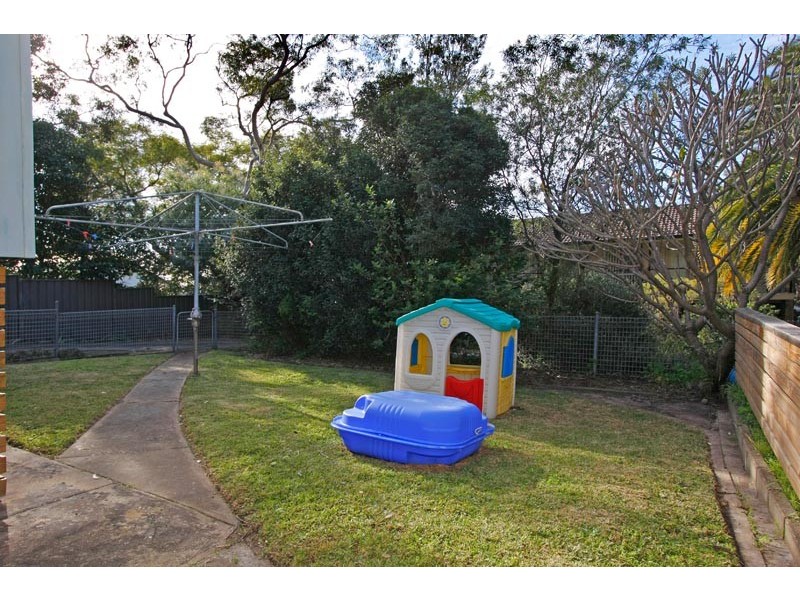 2 Belmont Street, Sutherland NSW 2232