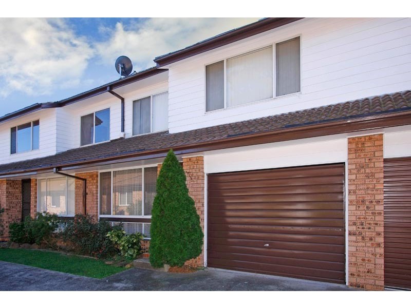 12/79 Acacia Road, Kirrawee NSW 2232