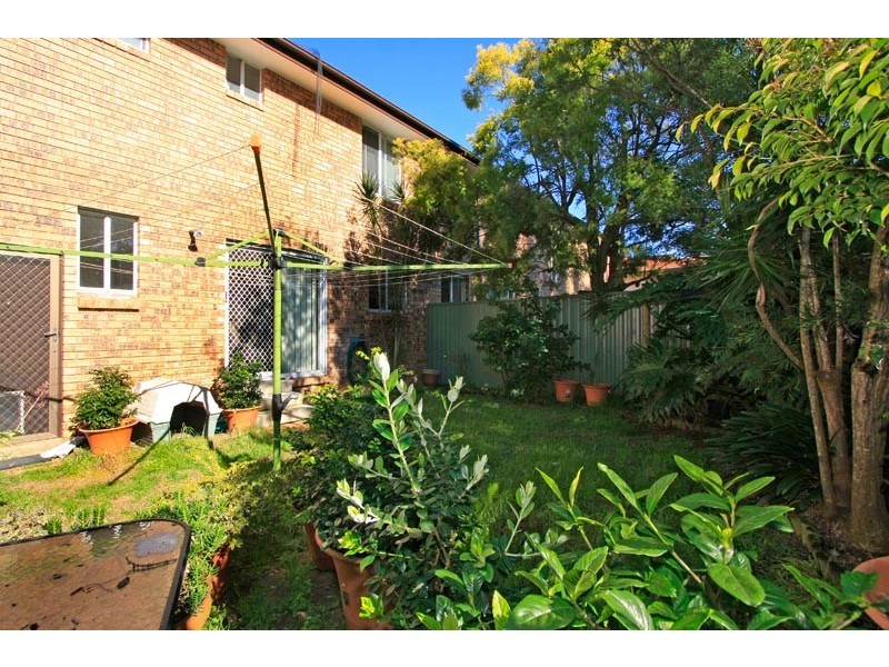 12/79 Acacia Road, Kirrawee NSW 2232
