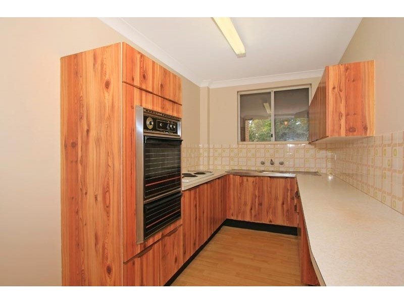 14/4-6 Railway Crescent, Jannali NSW 2226