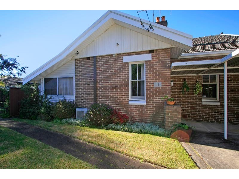 18 Linden Street South, Sutherland NSW 2232