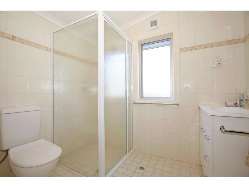 18 Linden Street South, Sutherland NSW 2232