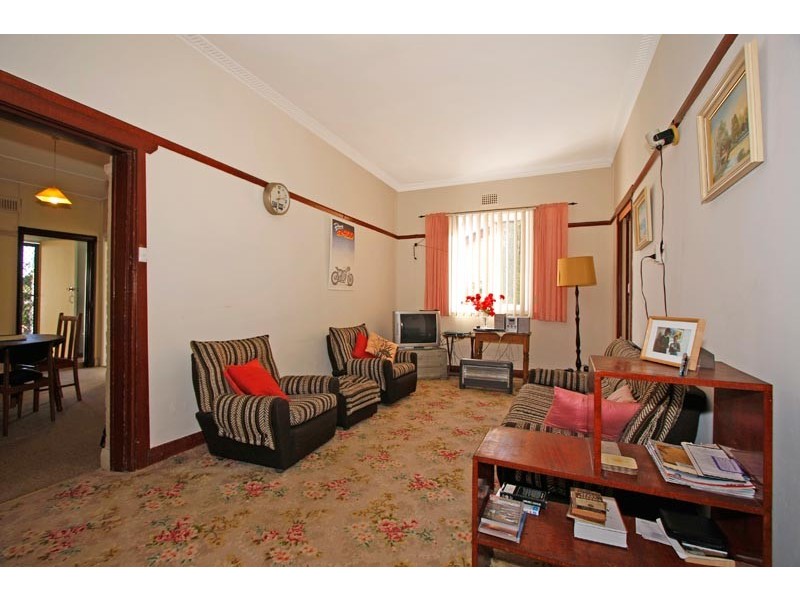 24 Woronora Crescent, Como NSW 2226
