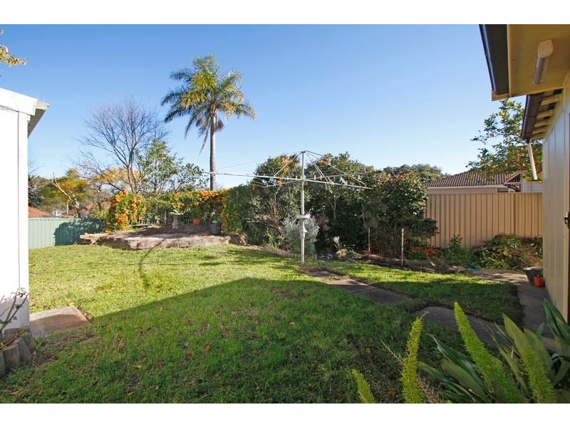 24 Woronora Crescent, Como NSW 2226