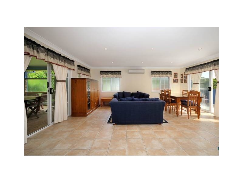 27 Tenth Avenue, Oyster Bay NSW 2225