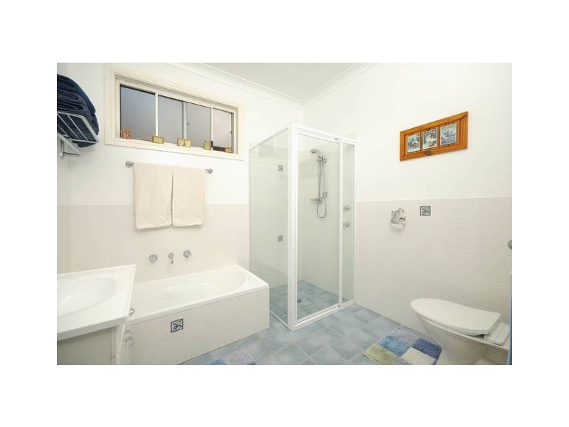 27 Tenth Avenue, Oyster Bay NSW 2225