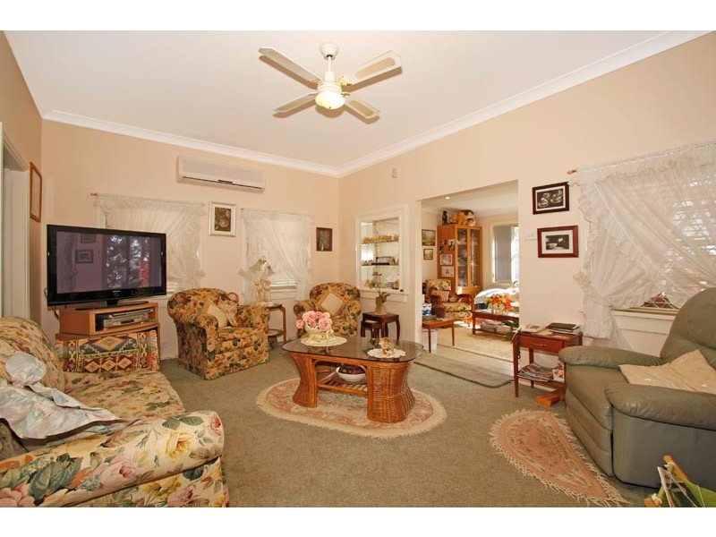 43 Woronora Crescent, Como NSW 2226