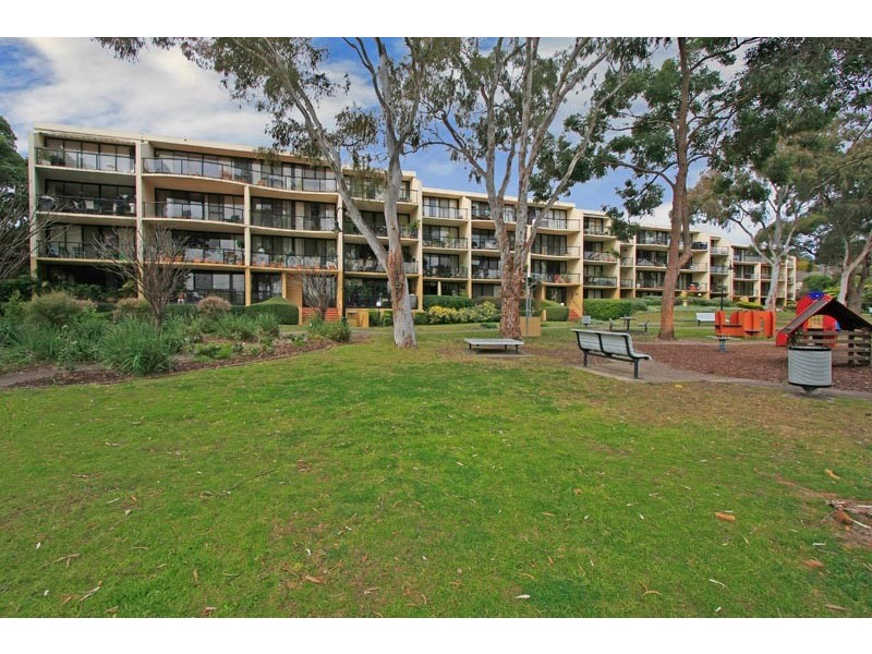 D16/2B Mowbray Street, Sylvania NSW 2224