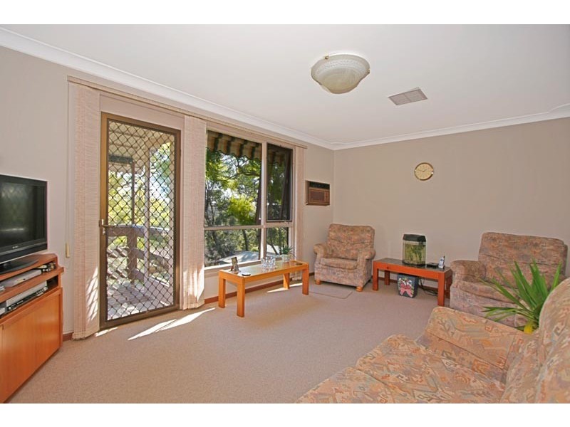 18 Lincoln Crescent, Bonnet Bay NSW 2226