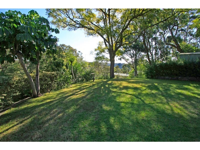18 Lincoln Crescent, Bonnet Bay NSW 2226