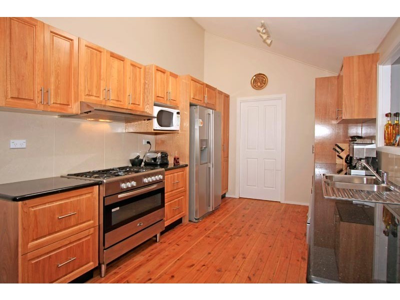 2 Highpoint Place, Como NSW 2226