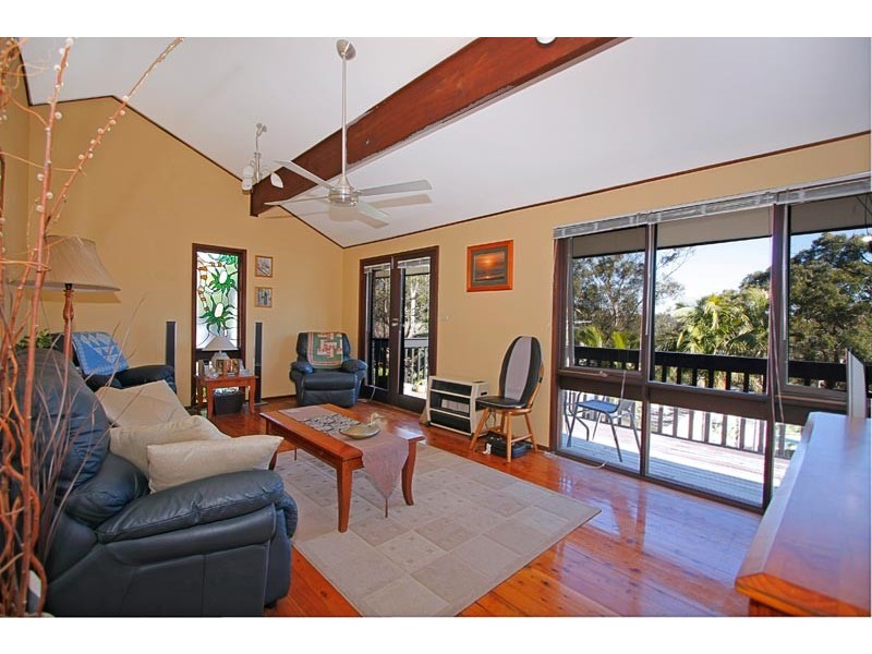 2 Highpoint Place, Como NSW 2226