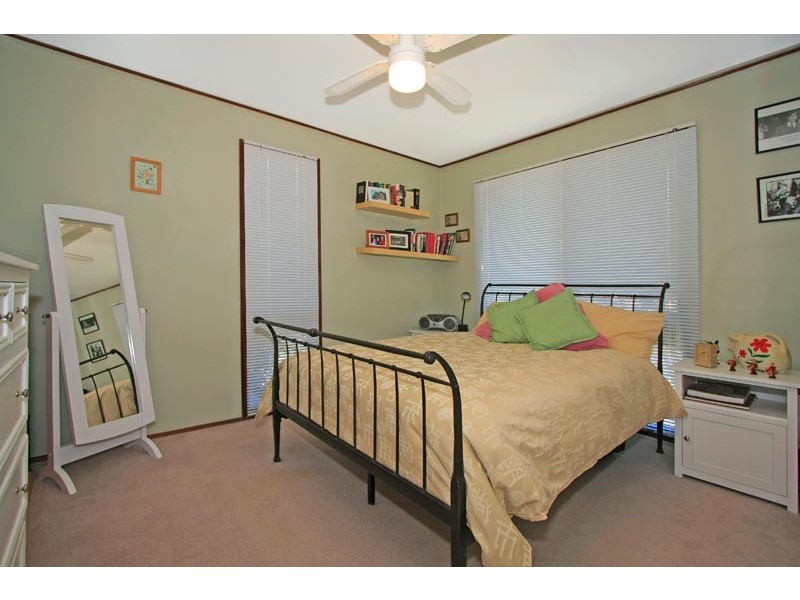 2 Highpoint Place, Como NSW 2226