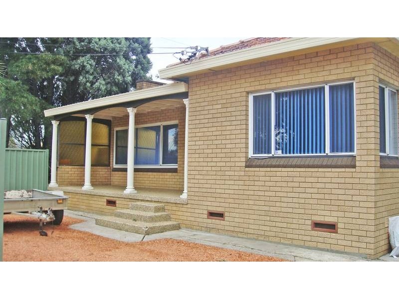 13 Minerva Street, Kirrawee NSW 2232