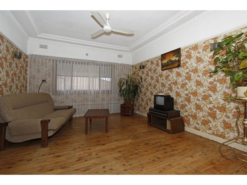 110 Railway Crescent, Jannali NSW 2226