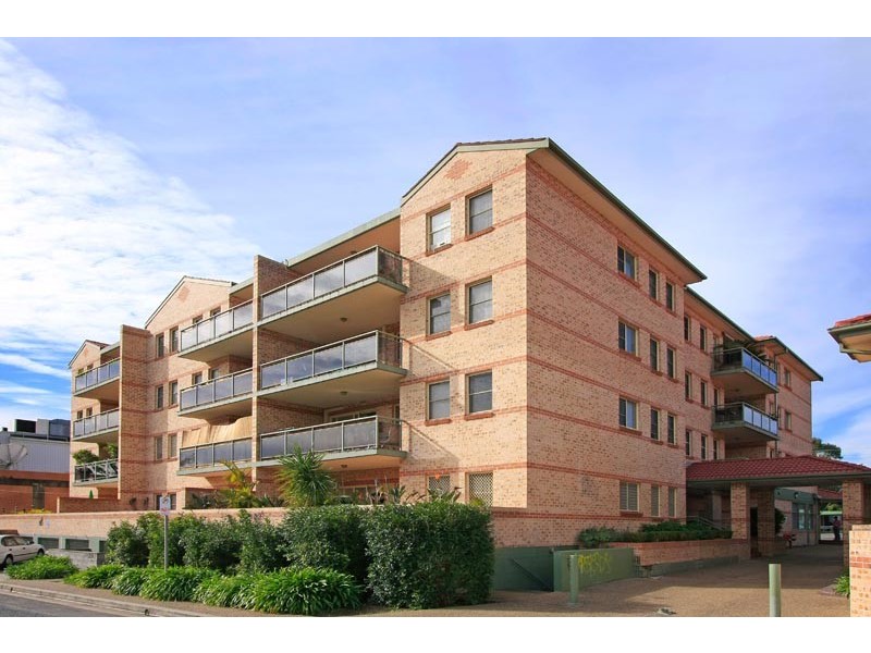 19/9-15 East Parade, Sutherland NSW 2232