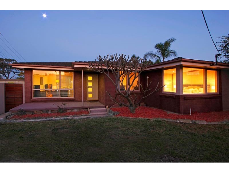 8 Freya Street, Kareela NSW 2232