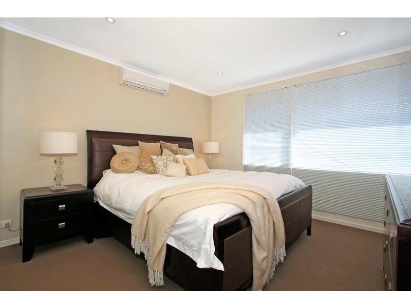 8 Freya Street, Kareela NSW 2232