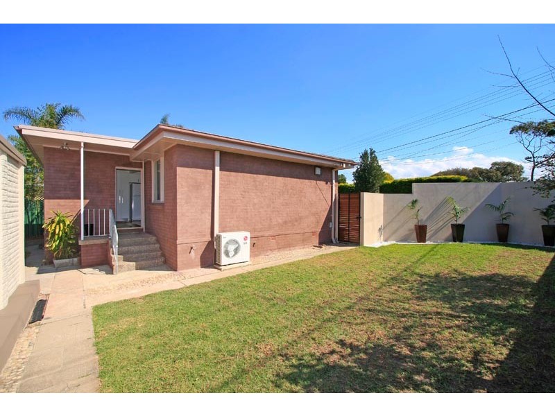 8 Freya Street, Kareela NSW 2232