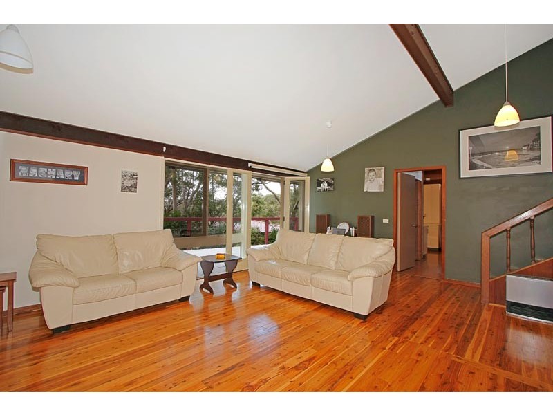 11 Buchanan Avenue, Bonnet Bay NSW 2226