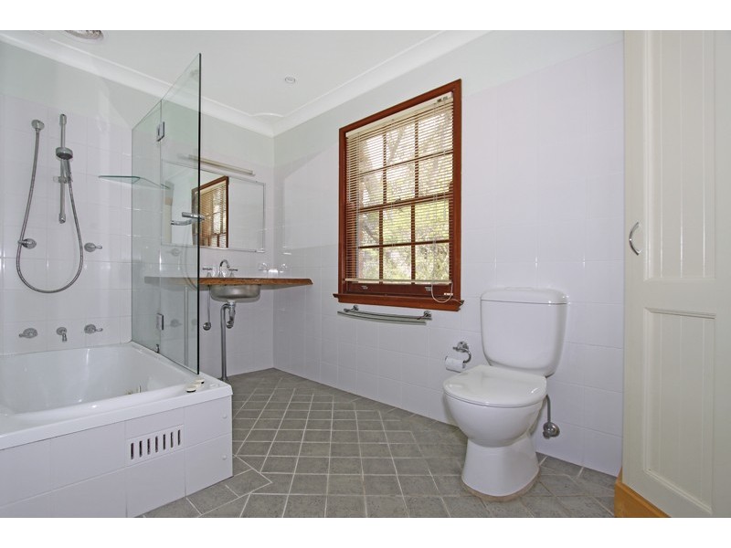 19 Lower Washington Drive, Bonnet Bay NSW 2226