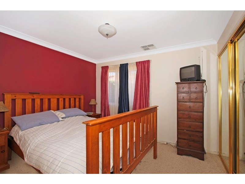 21b Waratah Street, Kirrawee NSW 2232