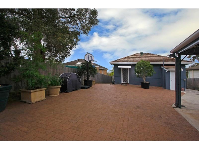 9 Ninth Avenue, Jannali NSW 2226