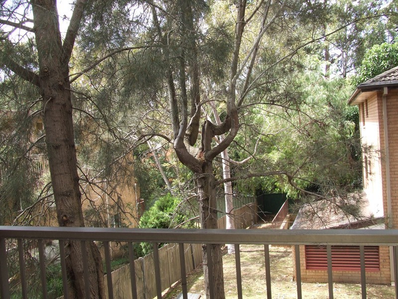 13/8-12 Railway Crescent, Jannali NSW 2226