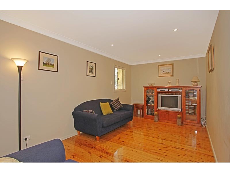 2 Tenth Avenue, Oyster Bay NSW 2225