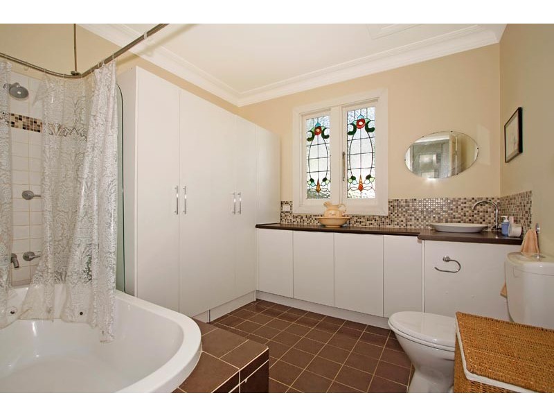 2 Cook Street, Sutherland NSW 2232