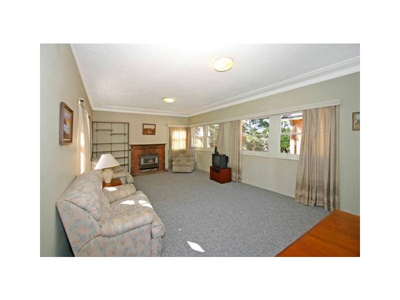 193 Garnet Road, Kirrawee NSW 2232