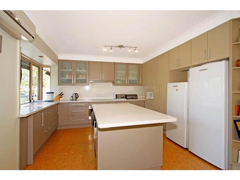 8 Eighth Avenue, Jannali NSW 2226