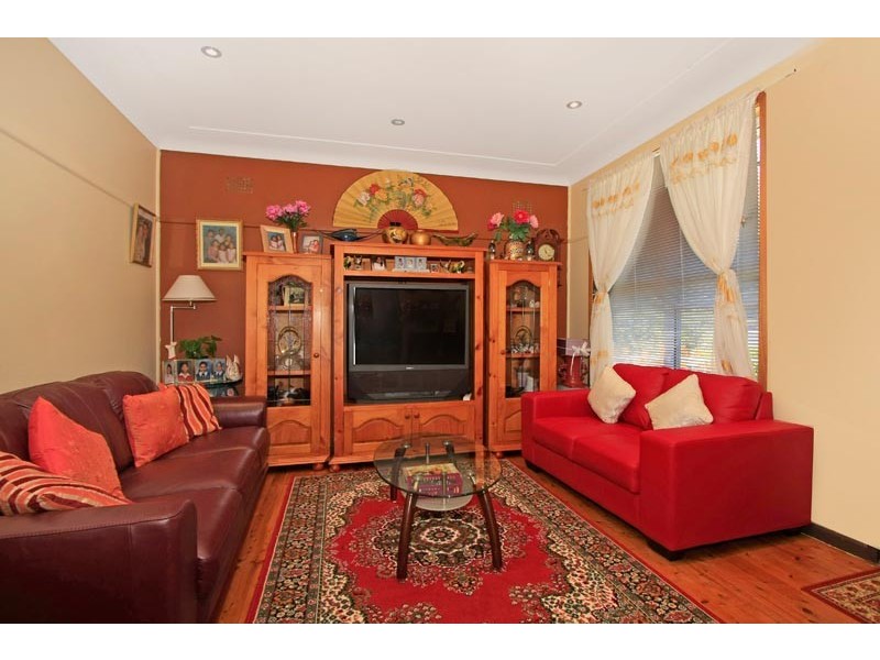 32 Warrigal Street, Jannali NSW 2226