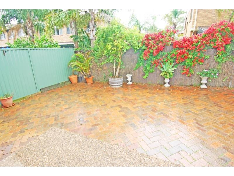 68 Mokera Avenue, Kirrawee NSW 2232