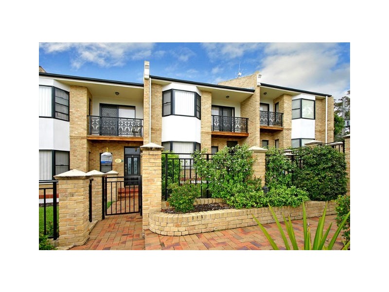 8/146 Waratah Street, Sutherland NSW 2232