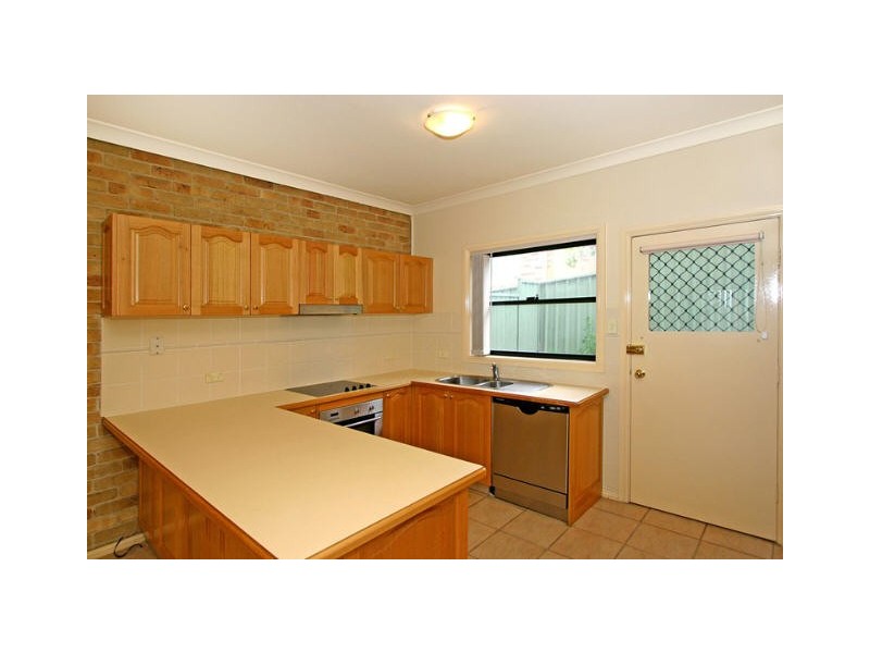 8/146 Waratah Street, Sutherland NSW 2232