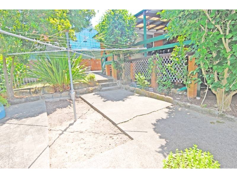 18 Inelgah Road, Como NSW 2226