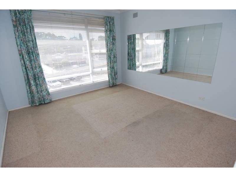 4/12 Oxley Avenue, Jannali NSW 2226