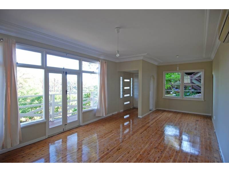 46 Central Avenue, Como NSW 2226