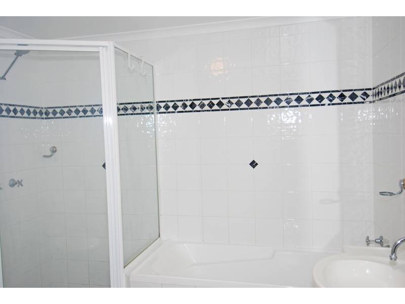 18/17-21 Mansfield Avenue (Access via Port Hacking Road), Caringbah NSW 2229