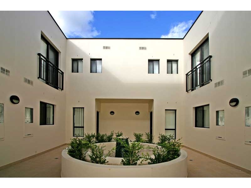 9/8-12 Taylor Close, Miranda NSW 2228