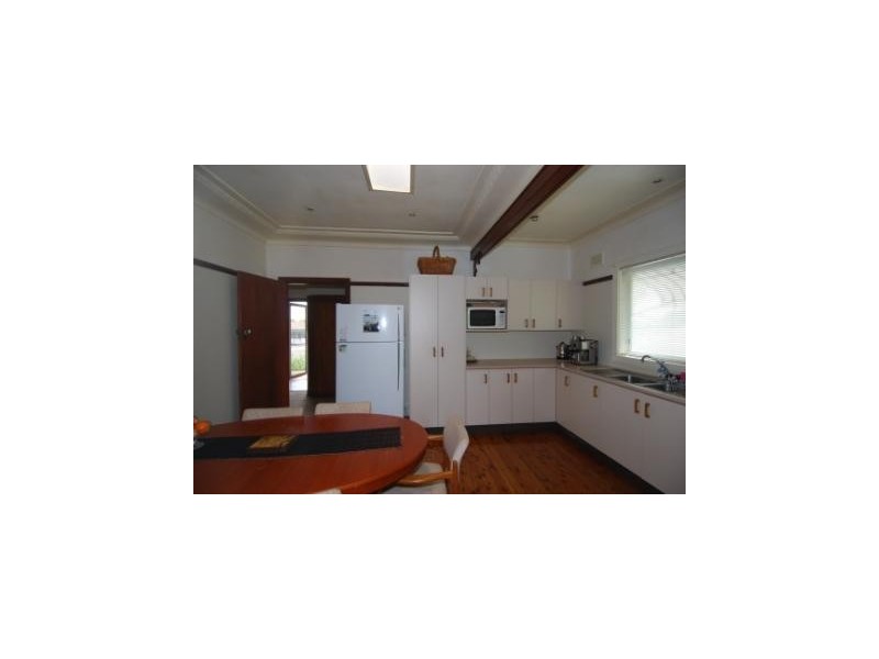 2 Fourth Avenue, Jannali NSW 2226