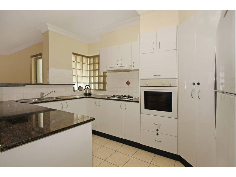 28/84 Glencoe Street, Sutherland NSW 2232