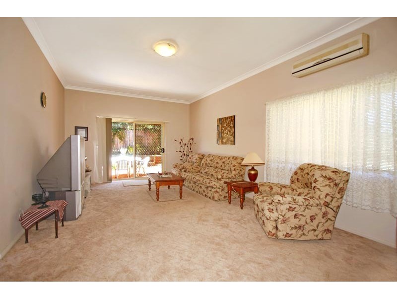 228 Carrington Avenue, Hurstville NSW 2220