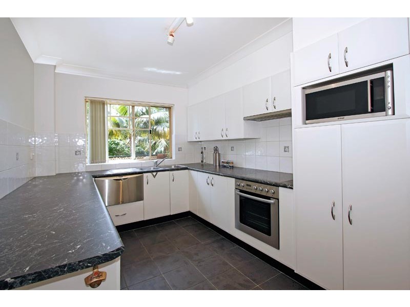 1/102 Flora Street, Sutherland NSW 2232